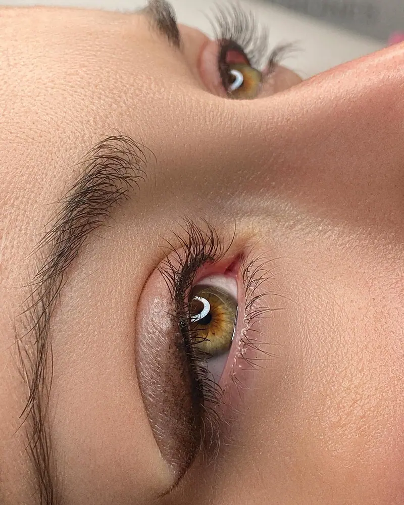 Cejas naturales